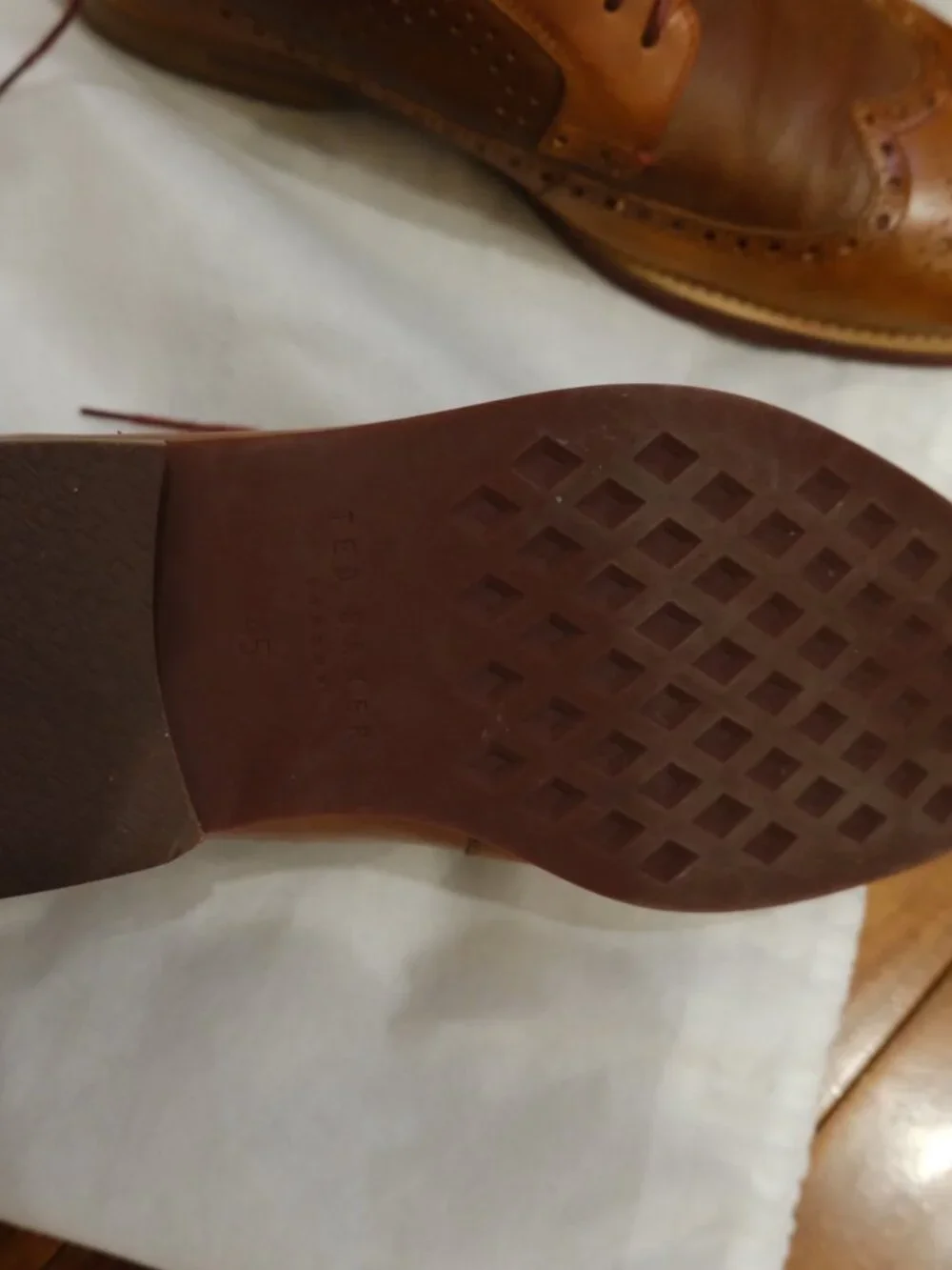 Ted Baker Men's Brown Leather Wingtip Oxfords 11.5